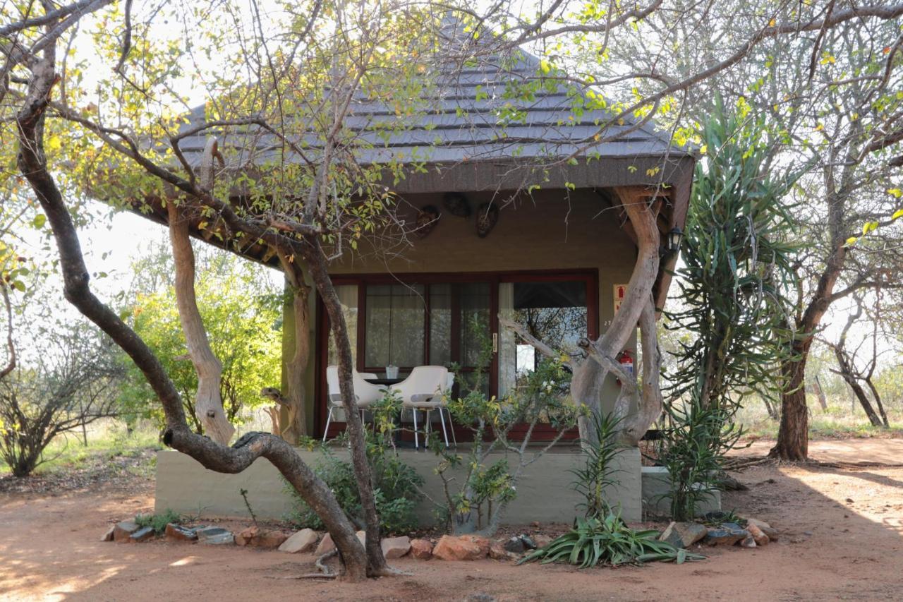 Tshukudu Game Lodge โฮดสปรูท ภายนอก รูปภาพ