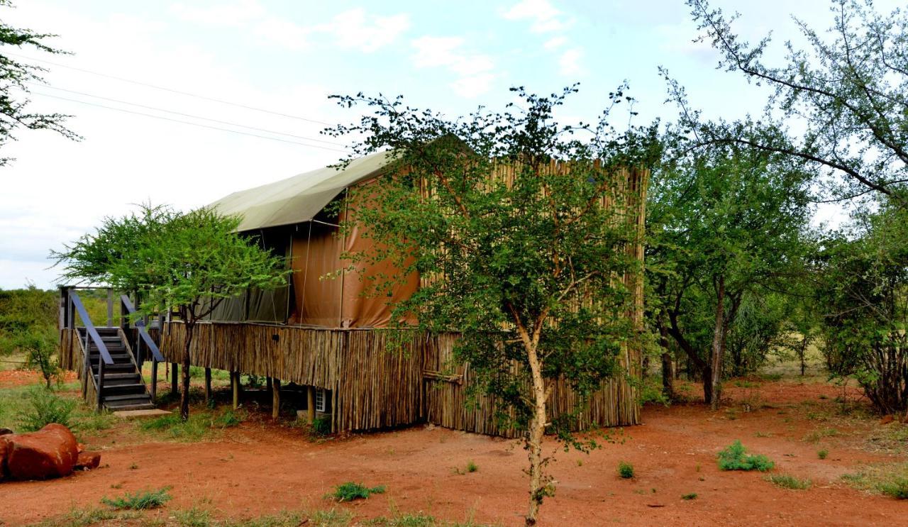 Tshukudu Game Lodge โฮดสปรูท ภายนอก รูปภาพ