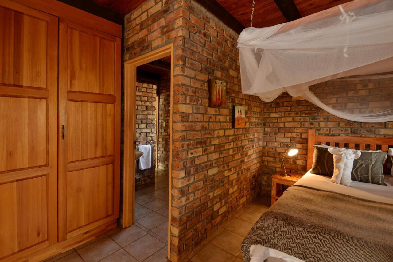 Tshukudu Game Lodge โฮดสปรูท ภายนอก รูปภาพ